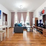 High Floor 2br Downtown With Danube View Balcony Parking Available Appartamento