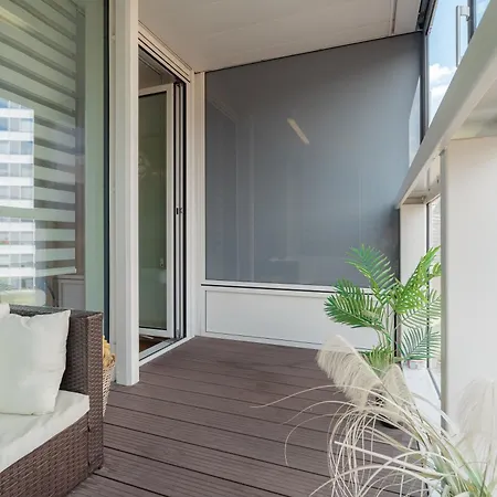 High Floor 2br Downtown With Danube View Balcony Parking Available Братислава