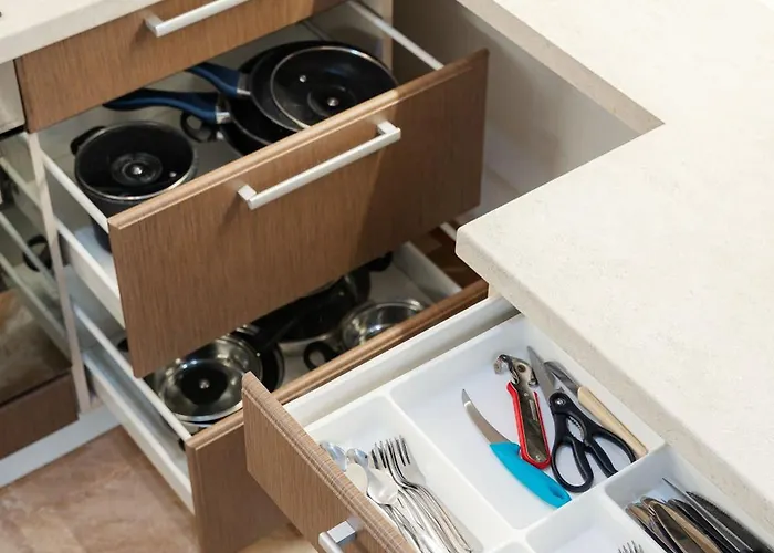 High Floor 2br Downtown With Danube View Balcony Parking Available * 브라티슬라바