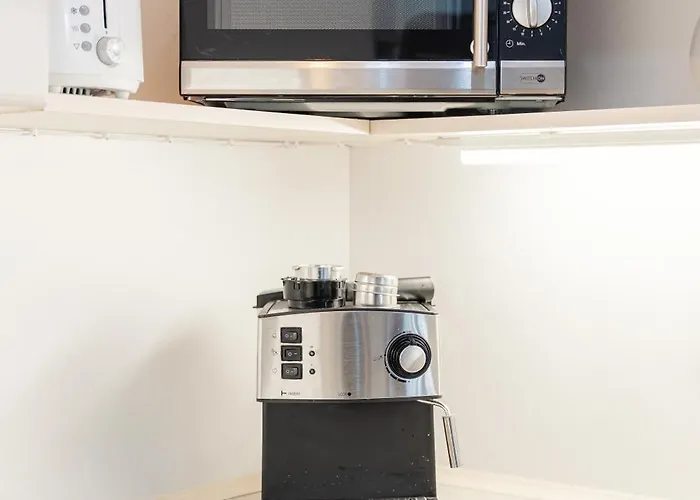 High Floor 2br Downtown With Danube View Balcony Parking Available * 브라티슬라바