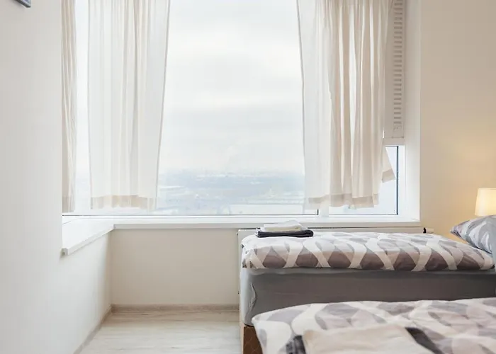 High Floor 2br Downtown With Danube View Balcony Parking Available 아파트 브라티슬라바