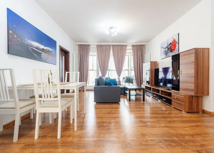 High Floor 2br Downtown With Danube View Balcony Parking Available 아파트