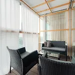 Daire High Floor 2br Downtown With Danube View Balcony Parking Available *