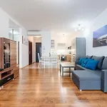 דירה High Floor 2br Downtown With Danube View Balcony Parking Available ברטיסלאבה
