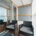 High Floor 2br Downtown With Danube View Balcony Parking Available דירה *