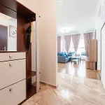 High Floor 2br Downtown With Danube View Balcony Parking Available *